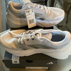 Adidas women’s running shoes